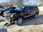 2017 Cadillac Escalade ESV Luxury