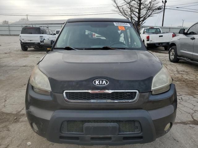 2010 KIA Soul +