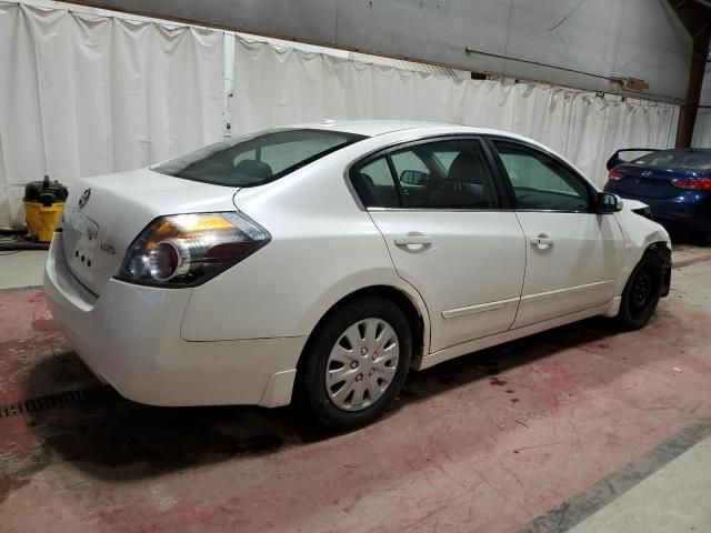 2010 Nissan Altima Base