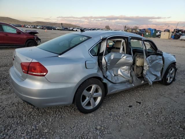 2013 Volkswagen Passat SE