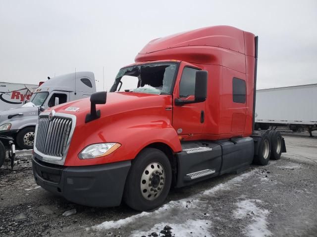 2018 International LT625