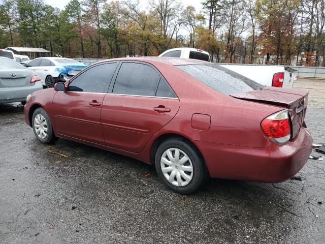 2005 Toyota Camry LE