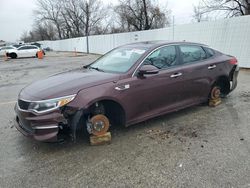 KIA Vehiculos salvage en venta: 2017 KIA Optima LX