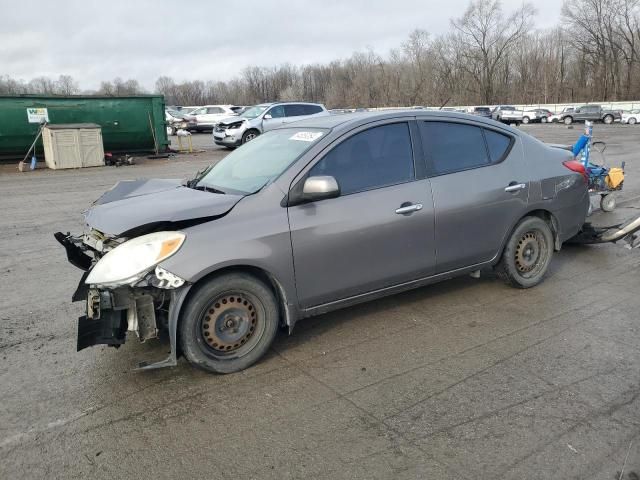 2013 Nissan Versa S