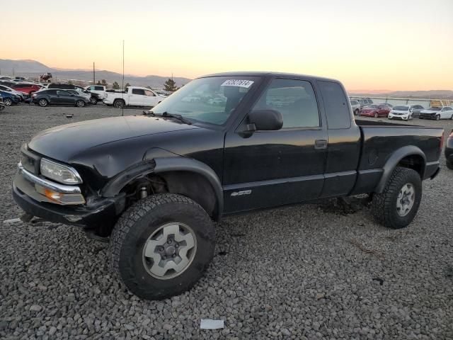 2003 Chevrolet S Truck S10