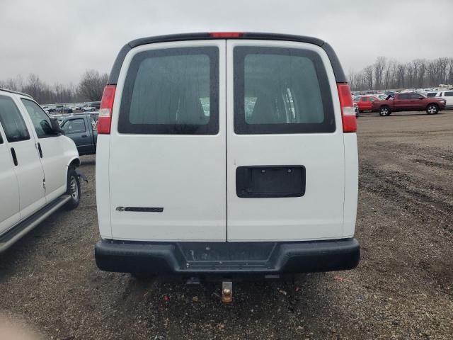 2019 Chevrolet Express G2500