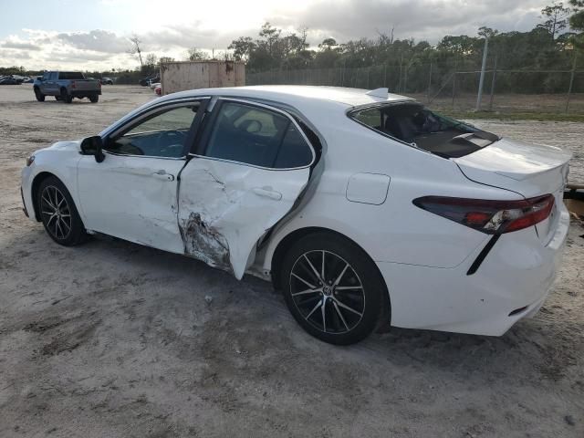 2021 Toyota Camry SE