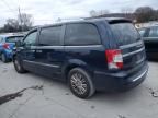 2014 Chrysler Town & Country Touring L