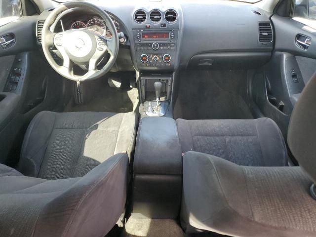 2011 Nissan Altima Base