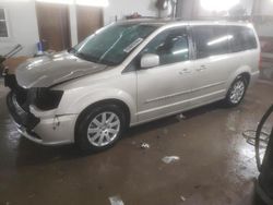 Salvage cars for sale from Copart Pekin, IL: 2016 Chrysler Town & Country Touring