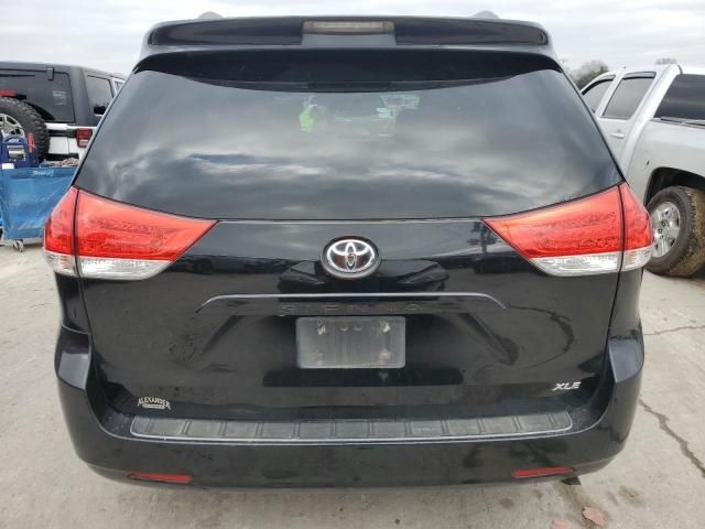 2011 Toyota Sienna XLE