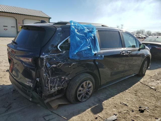 2024 Toyota Sienna XLE