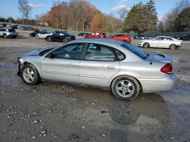 2005 Ford Taurus SE