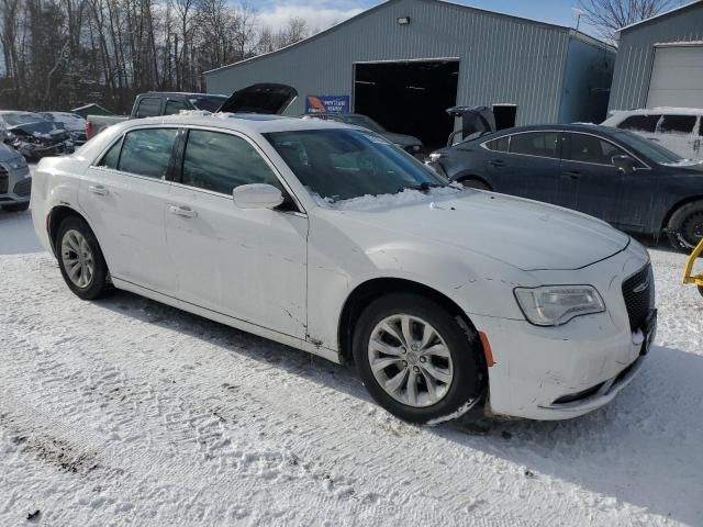 2018 Chrysler 300 Touring