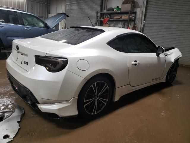 2013 Scion FR-S