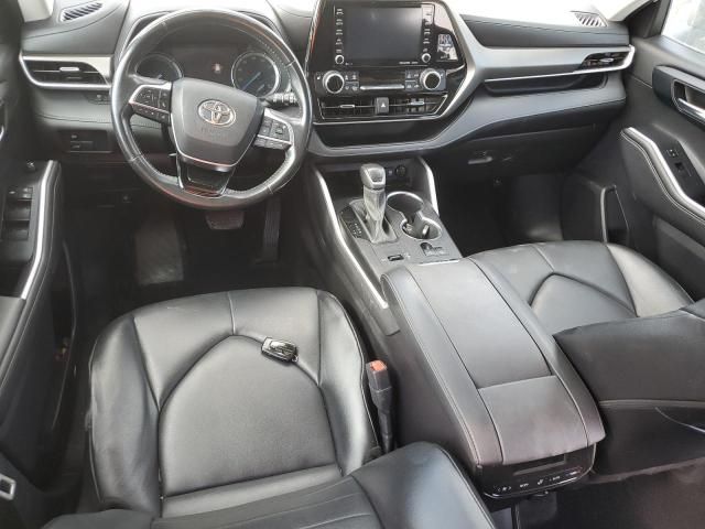 2021 Toyota Highlander Hybrid XLE