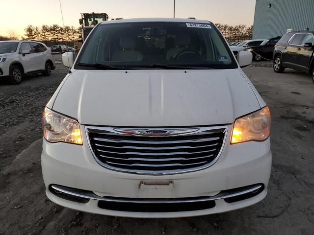 2013 Chrysler Town & Country Touring