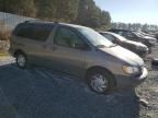 1999 Toyota Sienna LE