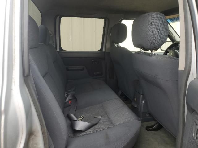 2002 Nissan Frontier Crew Cab XE