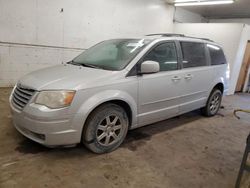 Chrysler Vehiculos salvage en venta: 2010 Chrysler Town & Country Touring