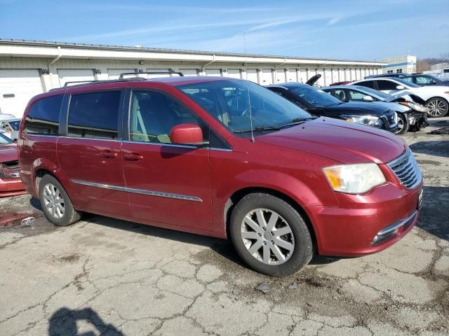 2013 Chrysler Town & Country Touring