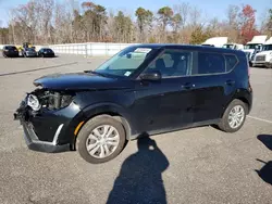 KIA Vehiculos salvage en venta: 2023 KIA Soul LX