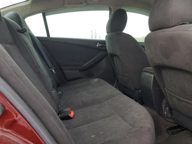 2010 Nissan Altima Base