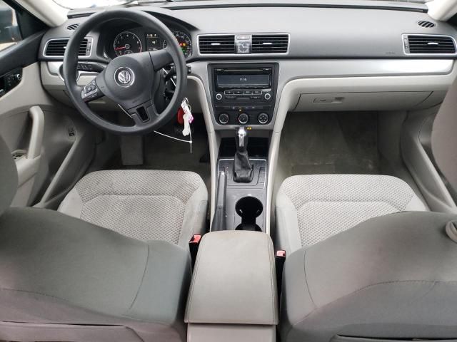 2013 Volkswagen Passat S