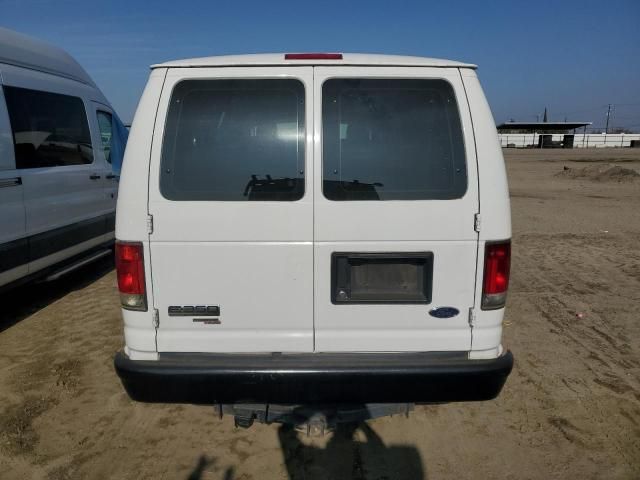 2010 Ford Econoline E350 Super Duty Wagon