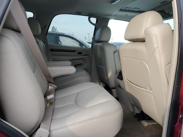 2004 Cadillac Escalade Luxury