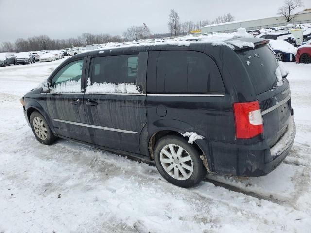 2012 Chrysler Town & Country Touring L