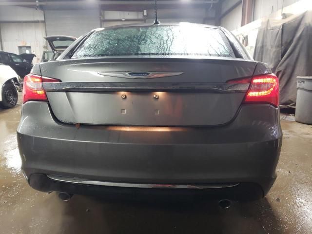 2013 Chrysler 200 Limited