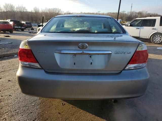 2005 Toyota Camry LE