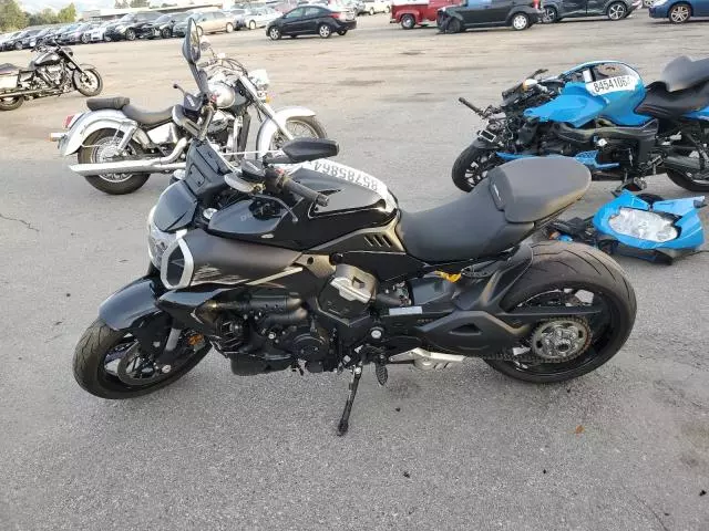 2023 Ducati Diavel V4