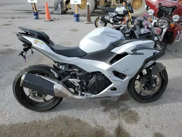 2024 Kawasaki EX500