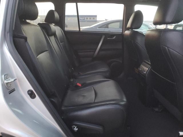 2013 Toyota Highlander Base