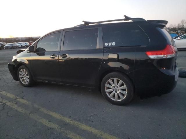 2014 Toyota Sienna XLE