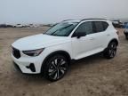 2025 Volvo XC40 Plus