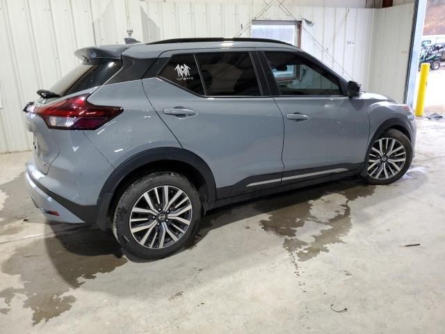 2021 Nissan Kicks SR