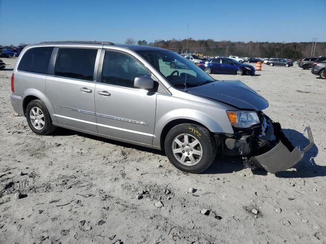 2013 Chrysler Town & Country Touring