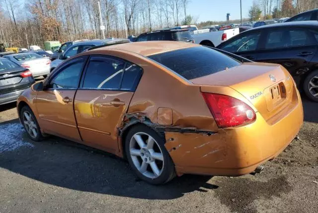 2004 Nissan Maxima SE