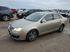 2005 Volkswagen New Jetta 2.5L Option Package 2