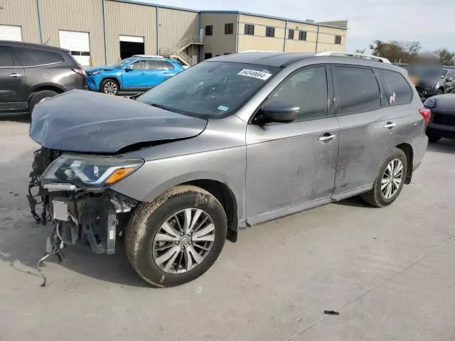 2018 Nissan Pathfinder S