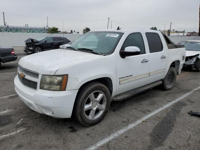 2010 Chevrolet Avalanche LS