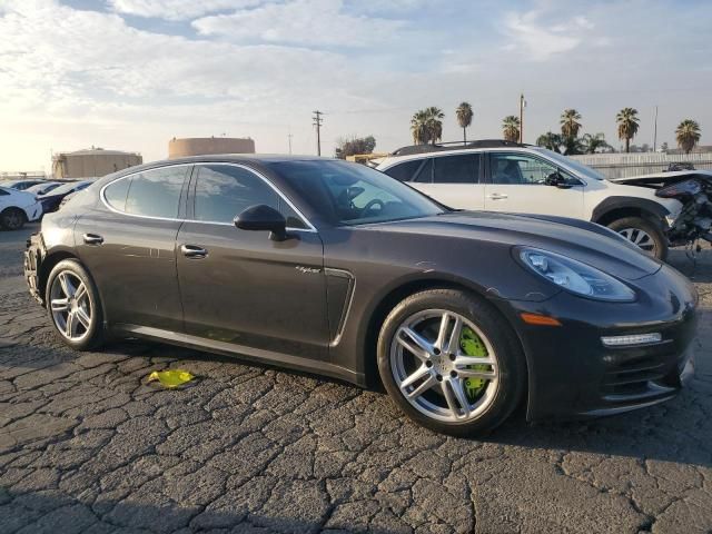 2014 Porsche Panamera S Hybrid