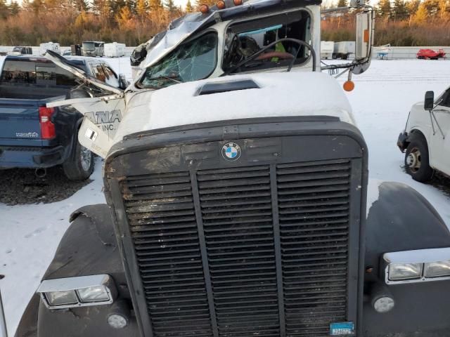 1987 Freightliner Conventional FLC