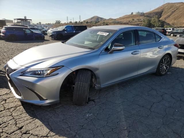 2023 Lexus ES 300H Base