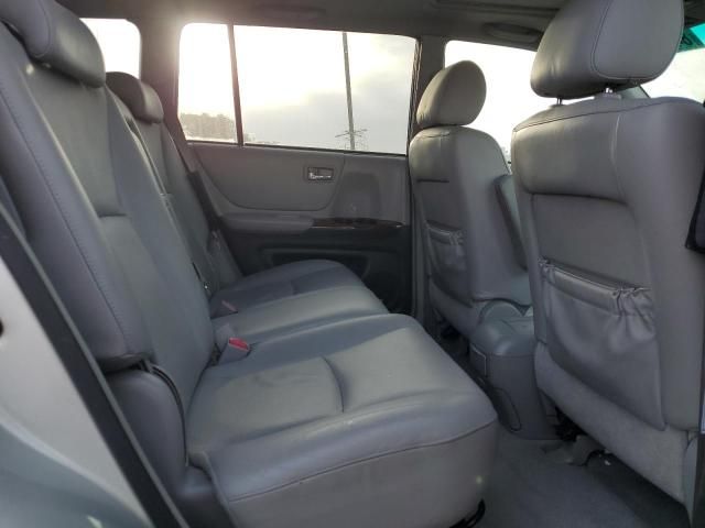 2004 Toyota Highlander Base