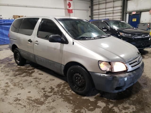 2001 Toyota Sienna CE