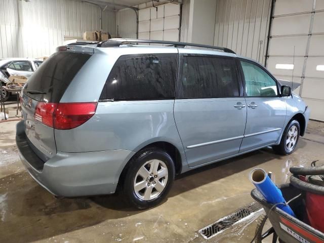 2005 Toyota Sienna CE